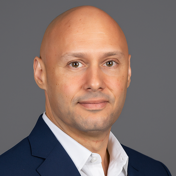 Saez, Bryson 2025 PHOTO email CROP.png